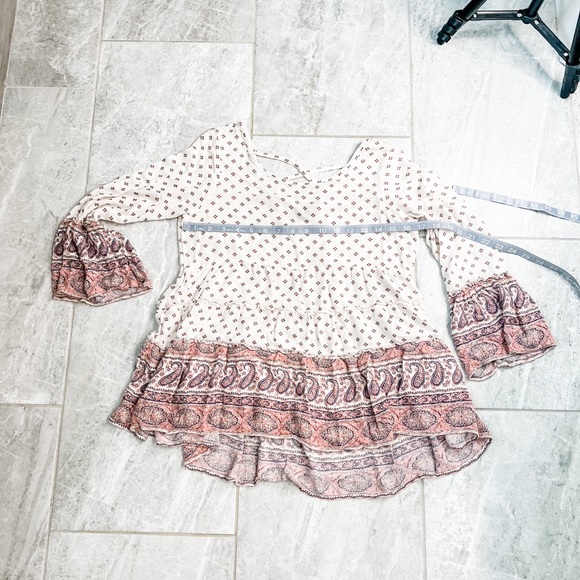 American Eagle Pink Paisley Floral Boho Peplum Top Flared Sleeves Size Small - Picture 5 of 7